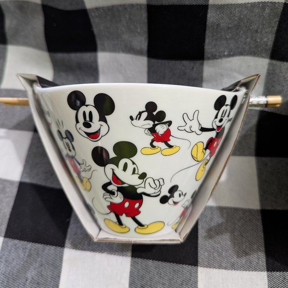 Disney Mickey Mouse Noodle Bowls with Chopsticks - Picture 2 of 5